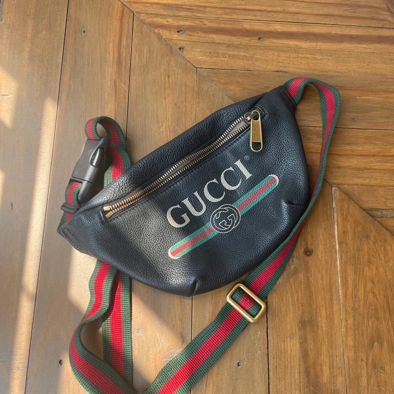 Cangurera gucci best sale original precio