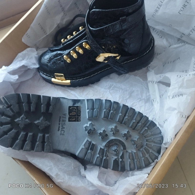 Versace Botas Negro 46 OFF Port lo Compra y Vende Moda de Lujo