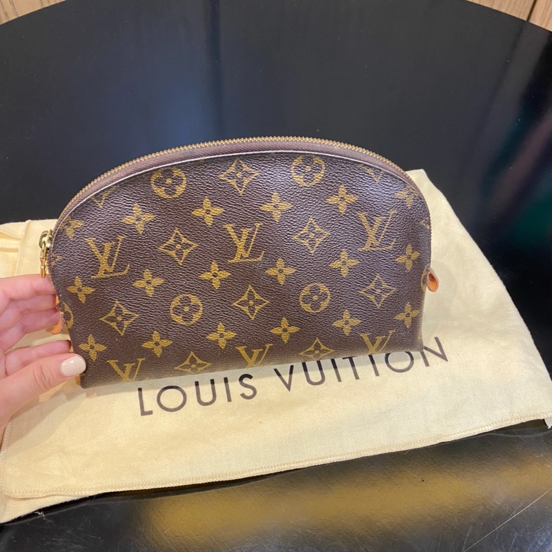 Louis Vuitton Cosmetiquera