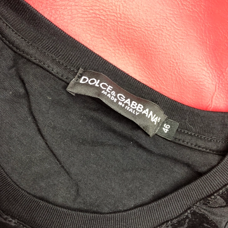 Robusto Surichinmoi Grado Celsius Dolce & Gabbana Playeras Negro 64% OFF - Portèlo: Compra y Vende Moda de  Lujo.