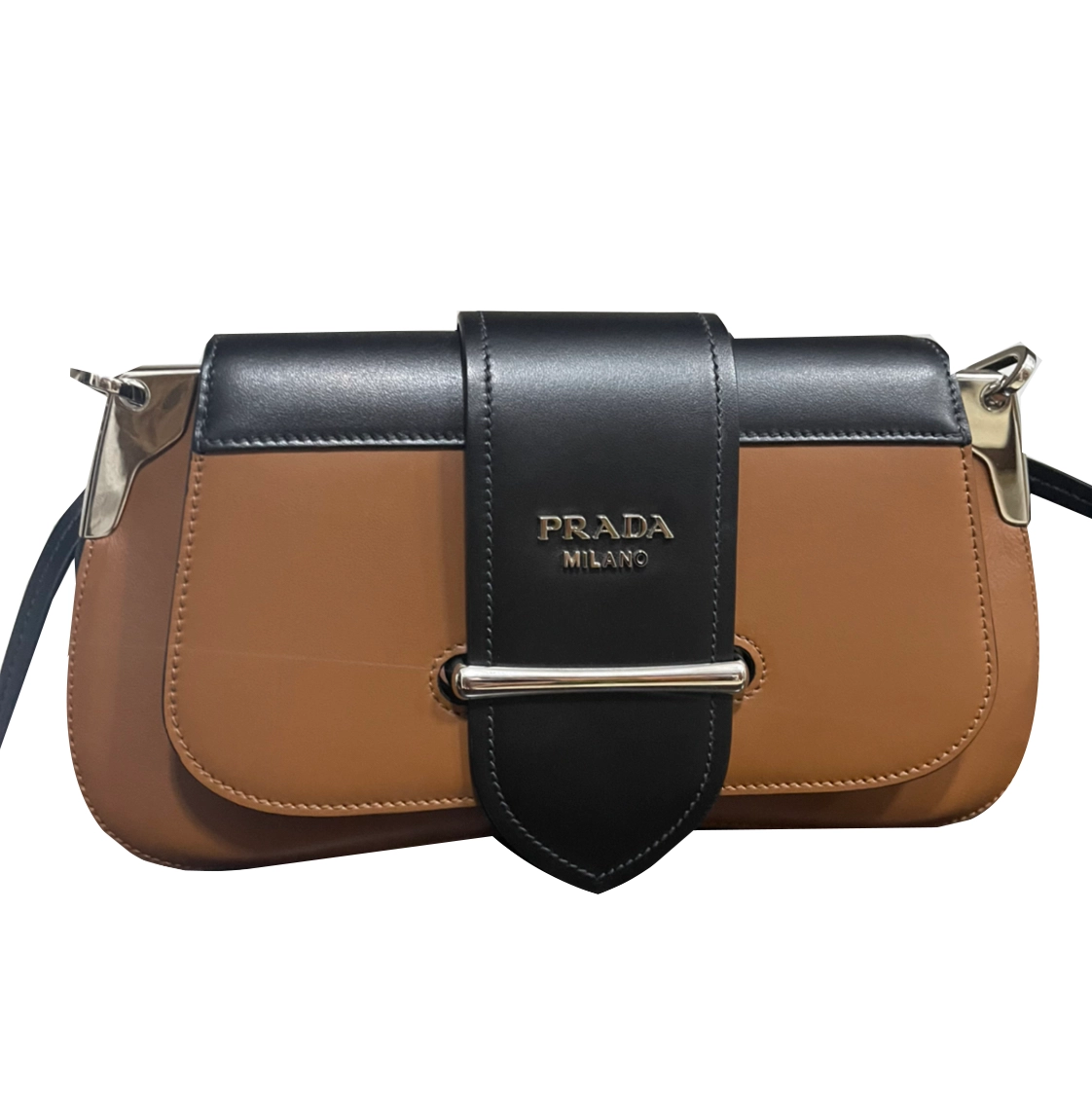 Prada Cruzadas Negro 50% OFF - Portèlo: Compra y Vende Moda de Lujo.