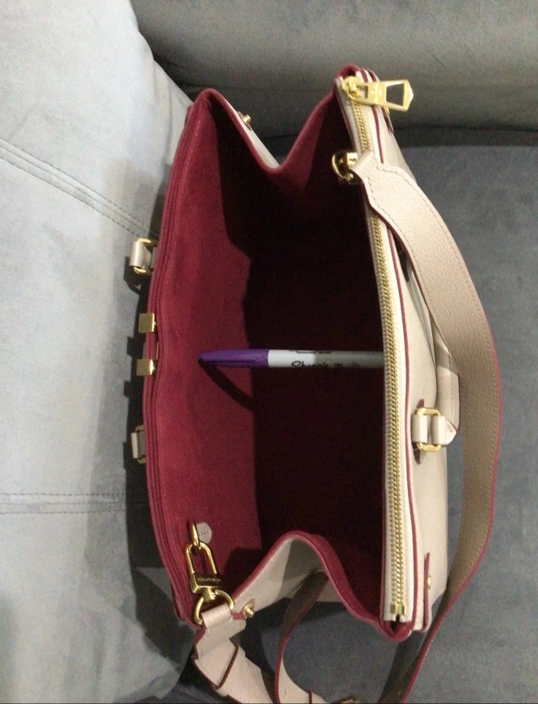 Louis Vuitton Handbags Brown Leather ref.81180 - Joli Closet