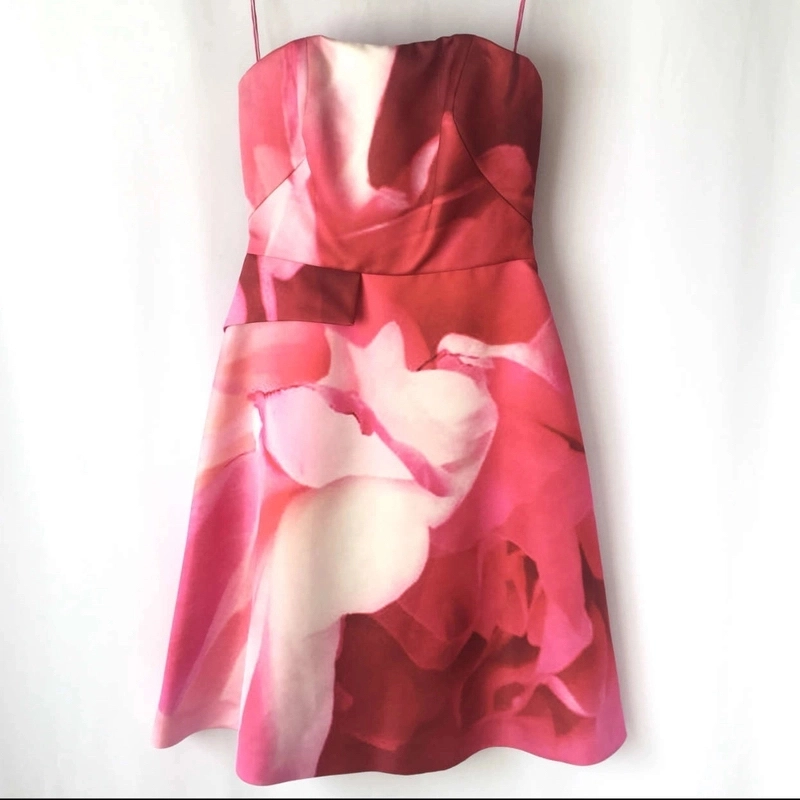 Carolina Herrera Coctel Rojo 94% OFF Portèlo: Compra y Vende