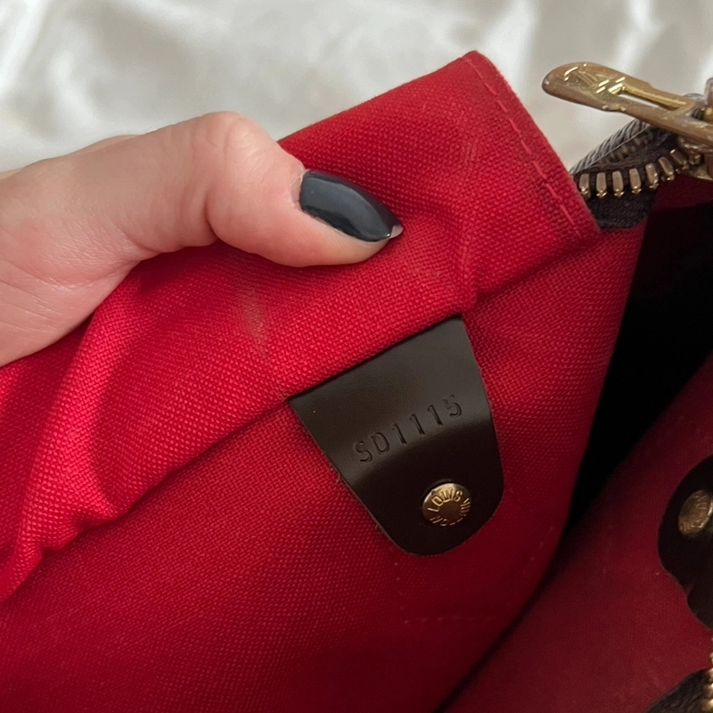 Louis Vuitton Tote Café 61% OFF Portèlo: Compra y Vende Moda de