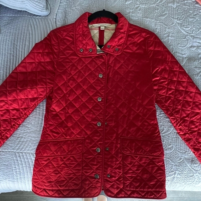 Chamarra burberry shop mujer roja