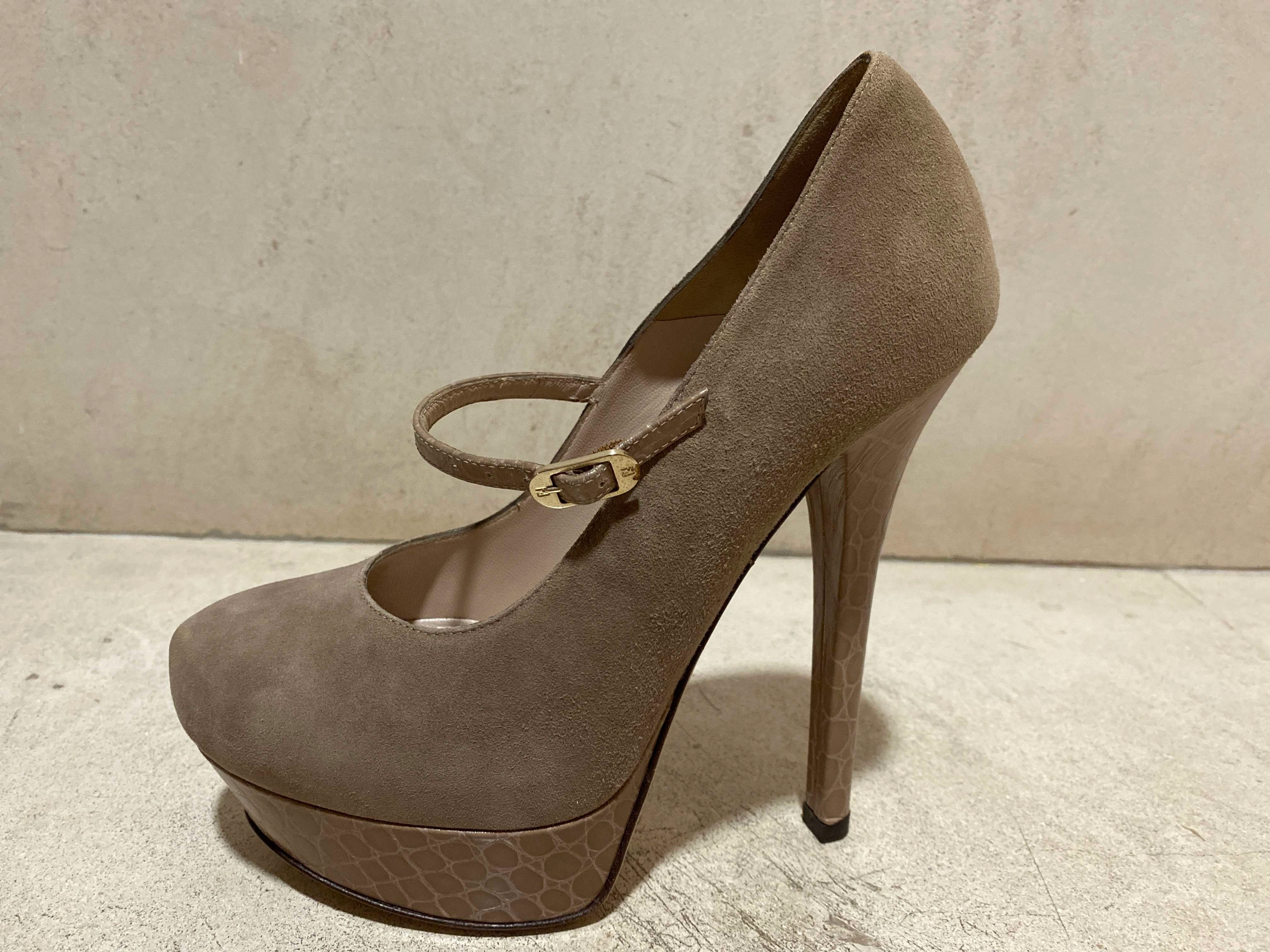 Tacones fendi best sale