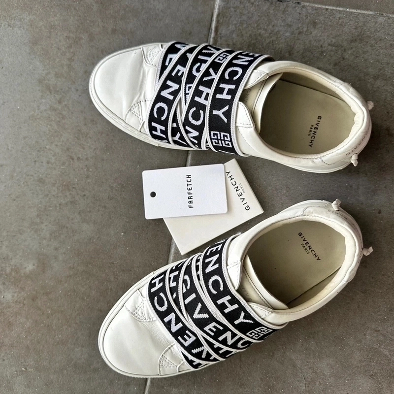 Givenchy Tennis Blanco 86% OFF Portèlo: Compra y Vende Moda de