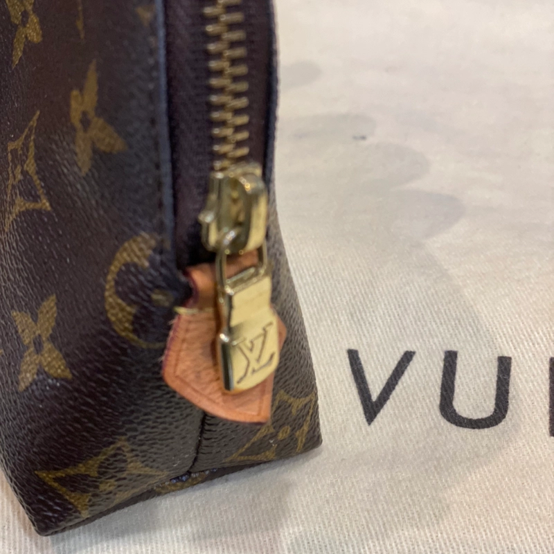 Louis Vuitton Cosmetiquera