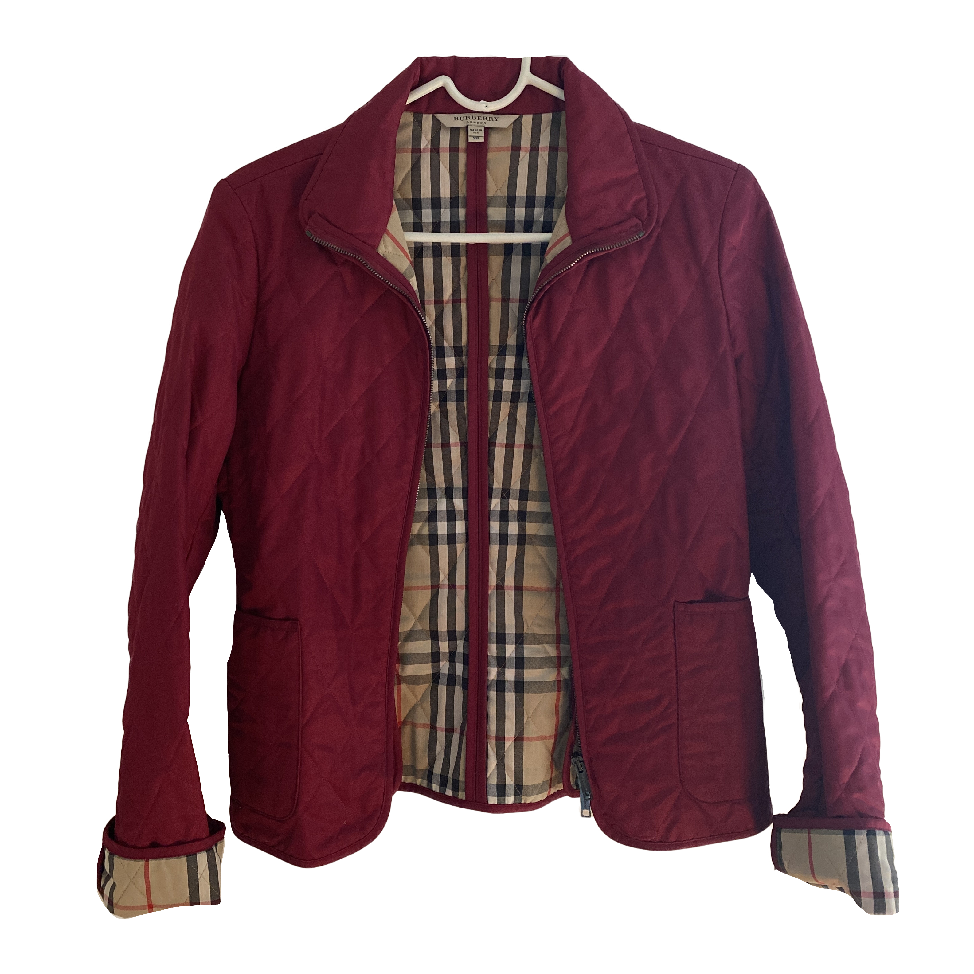 Burberry Chamarras Vino 63% OFF - Portèlo: Compra y Vende Moda de Lujo.