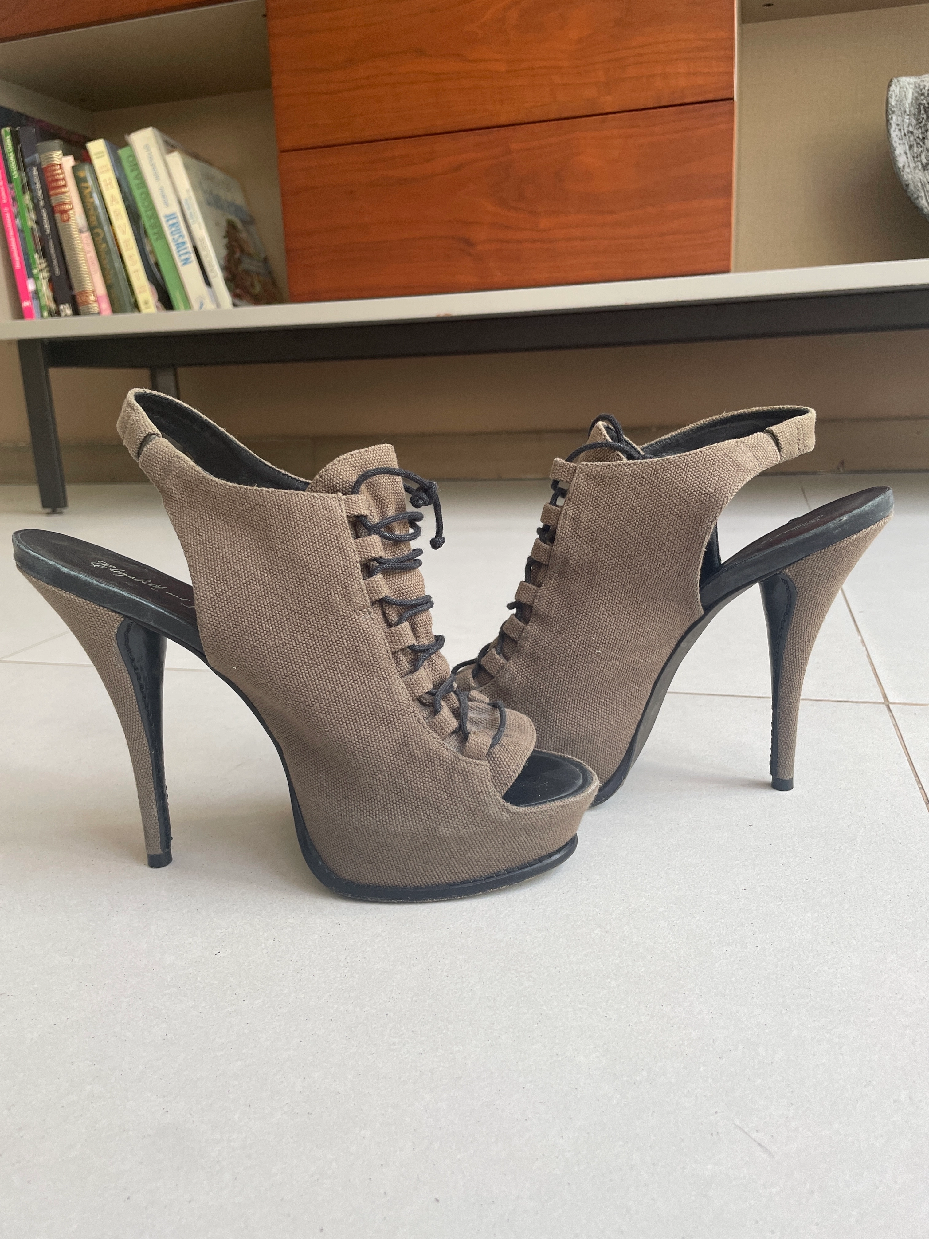 Tacones verdes militar hot sale