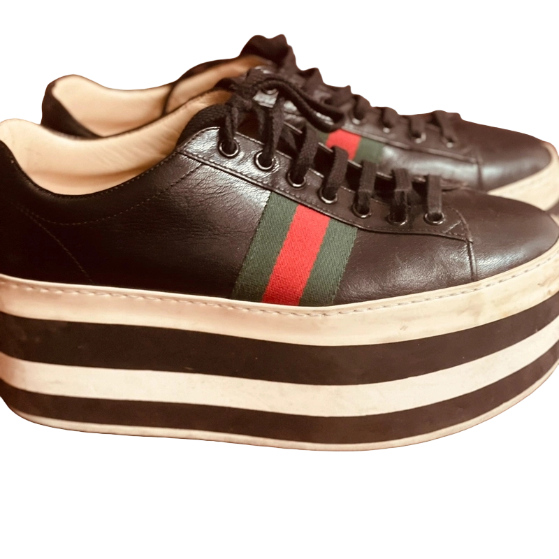 Gucci Casual Negro 79% OFF Portèlo: Compra y Vende Moda de